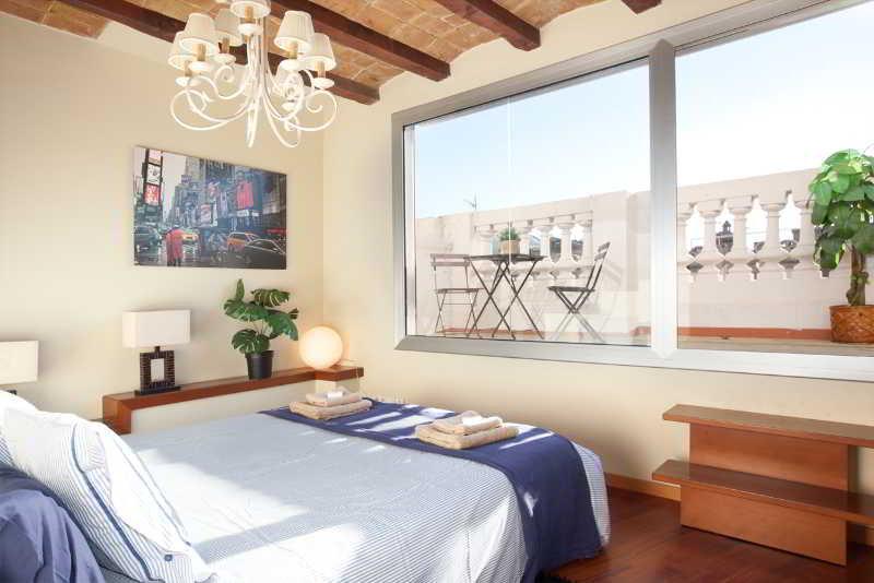 Апартаменты Apbcn Gracia Terraced Барселона Экстерьер фото